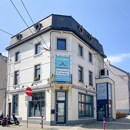 A Fleur De Couette Hotel Auvelais Exterior photo